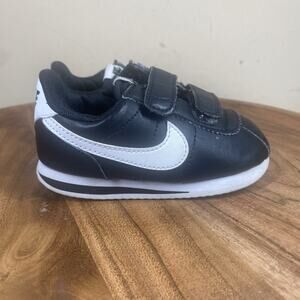 Nike Cortez Black Leather Kids Toddler Size 7C Black And White Shoes Sneakers